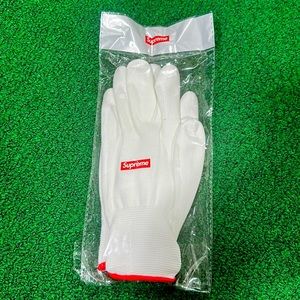 Supreme White Gloves.